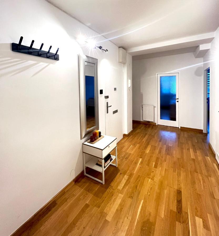 Spacious Apartment With Terrace Відень Екстер'єр фото