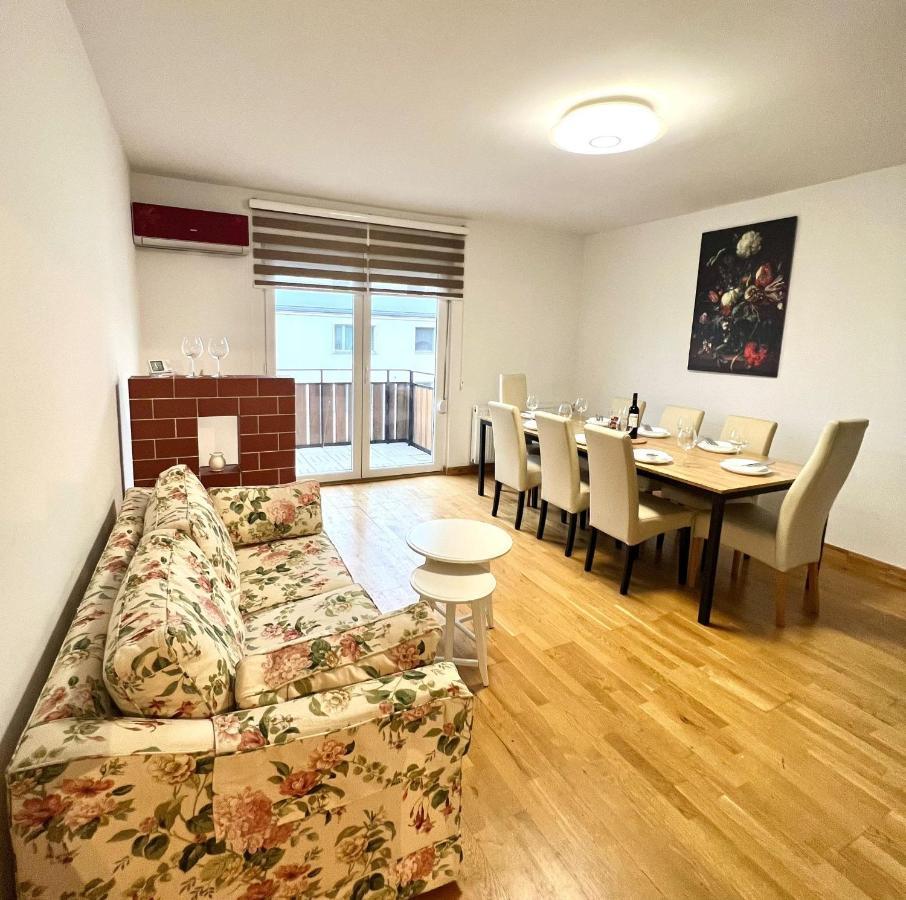 Spacious Apartment With Terrace Відень Екстер'єр фото